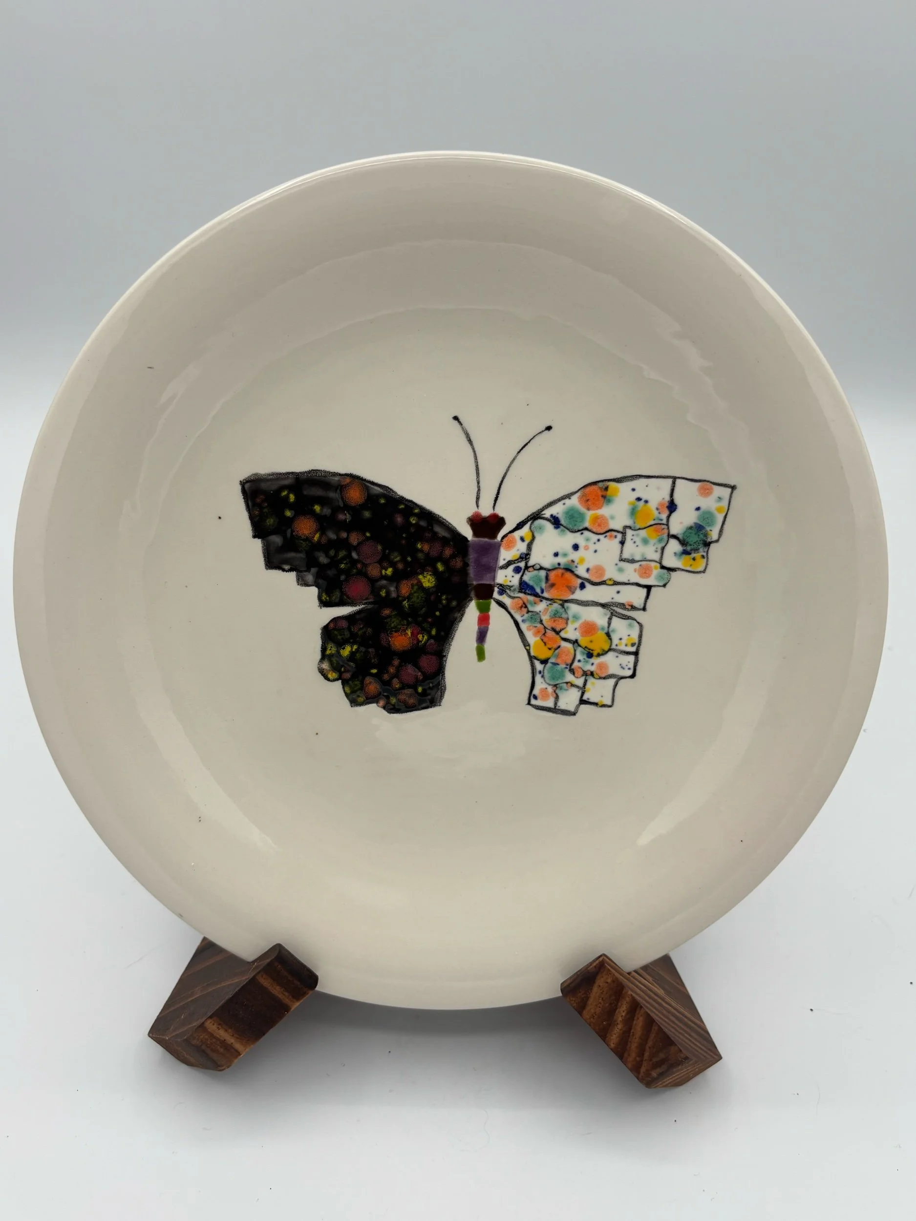 Butterfly plate